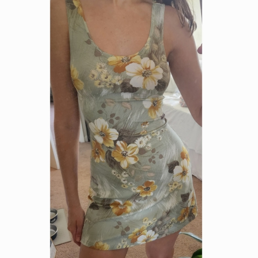 Vintage Floral Sleeveless Dress - Green and Yellow